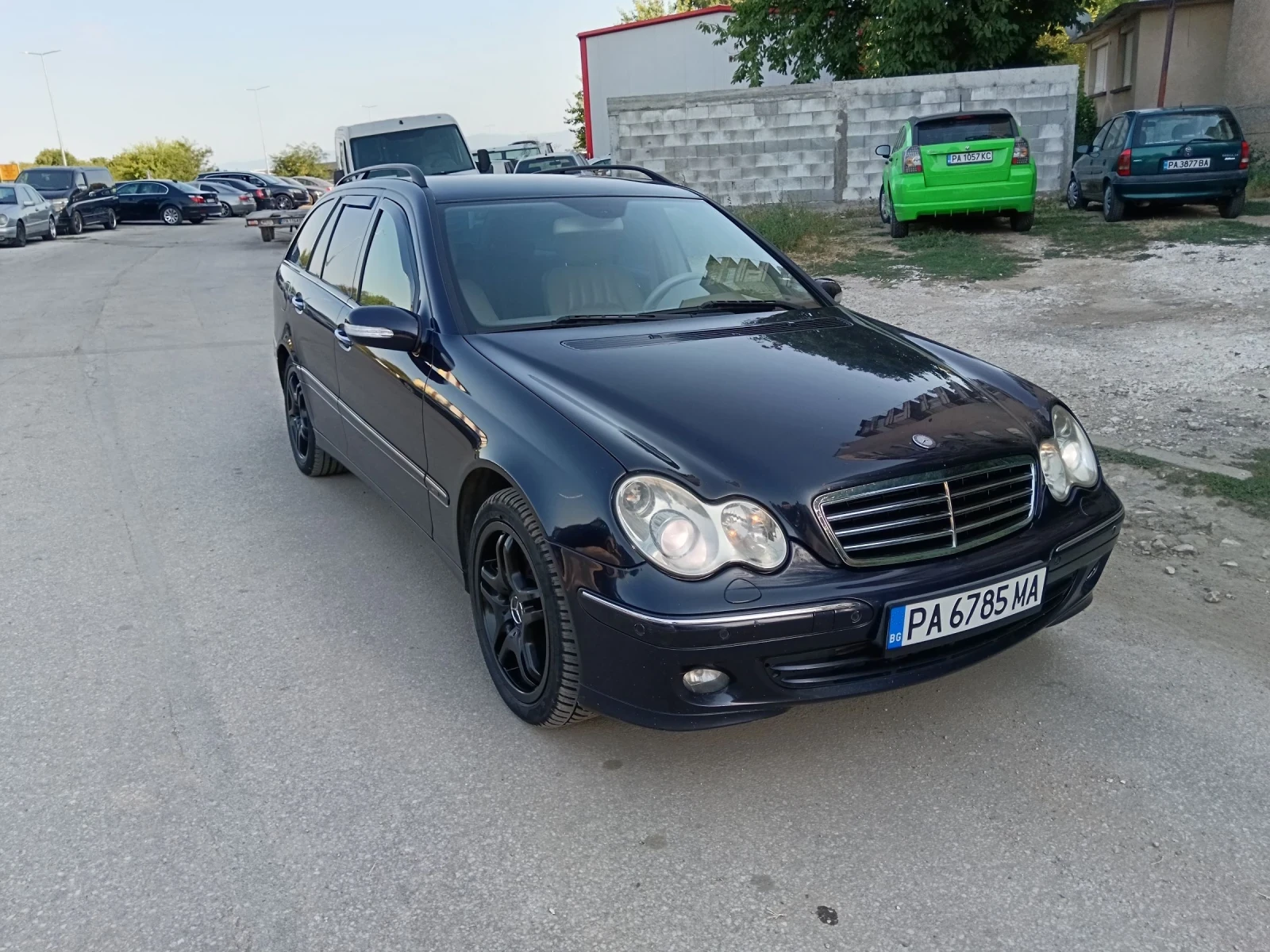 Mercedes-Benz C 220 Спорт Едишън  - изображение 2