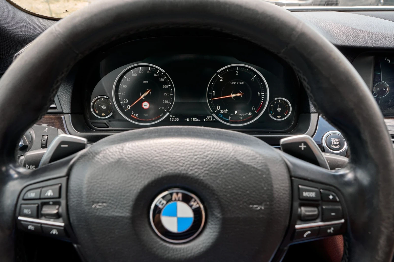 BMW 535 3.5d XDrive , снимка 15 - Автомобили и джипове - 52052212