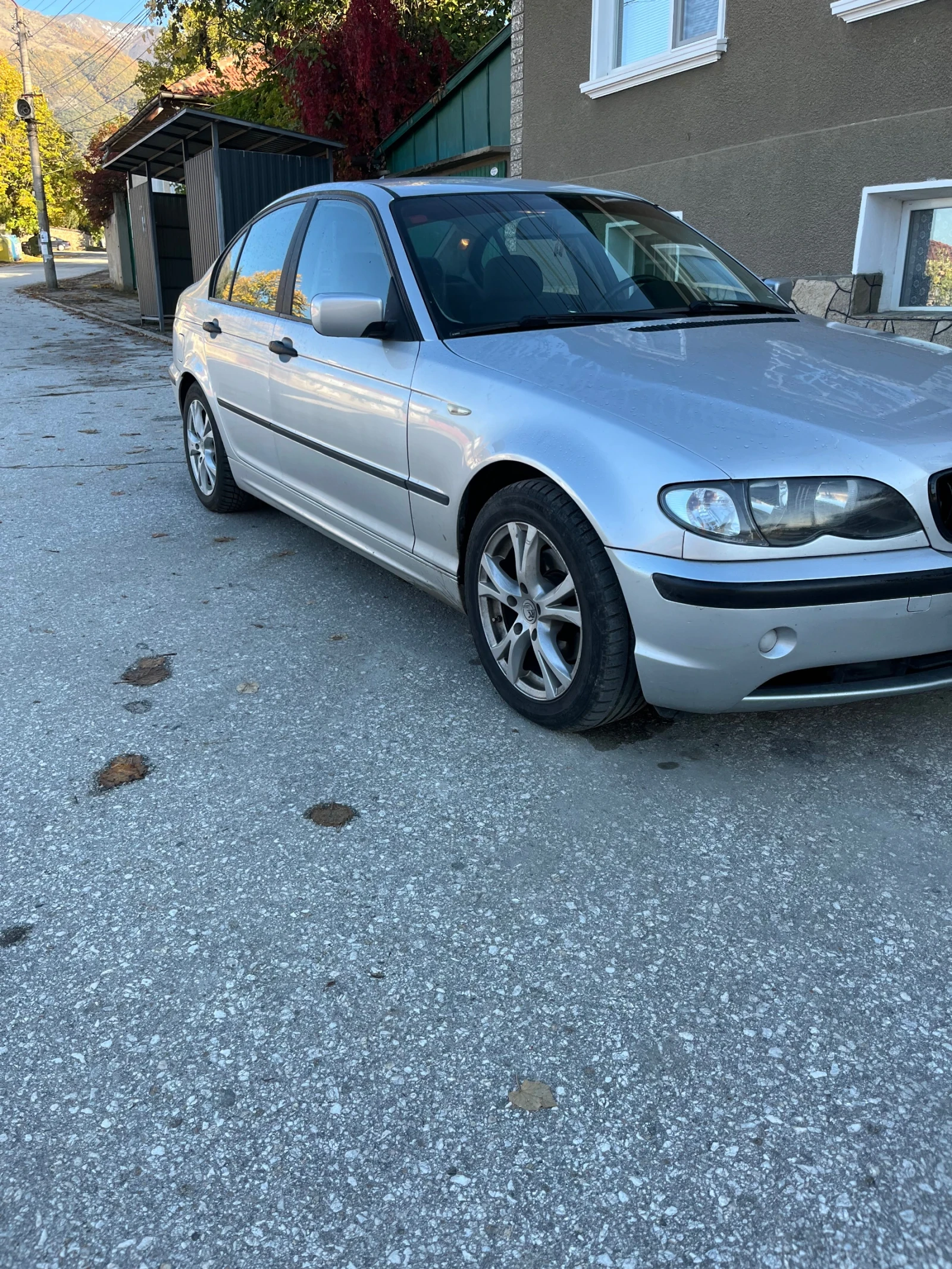 BMW 318  - изображение 2