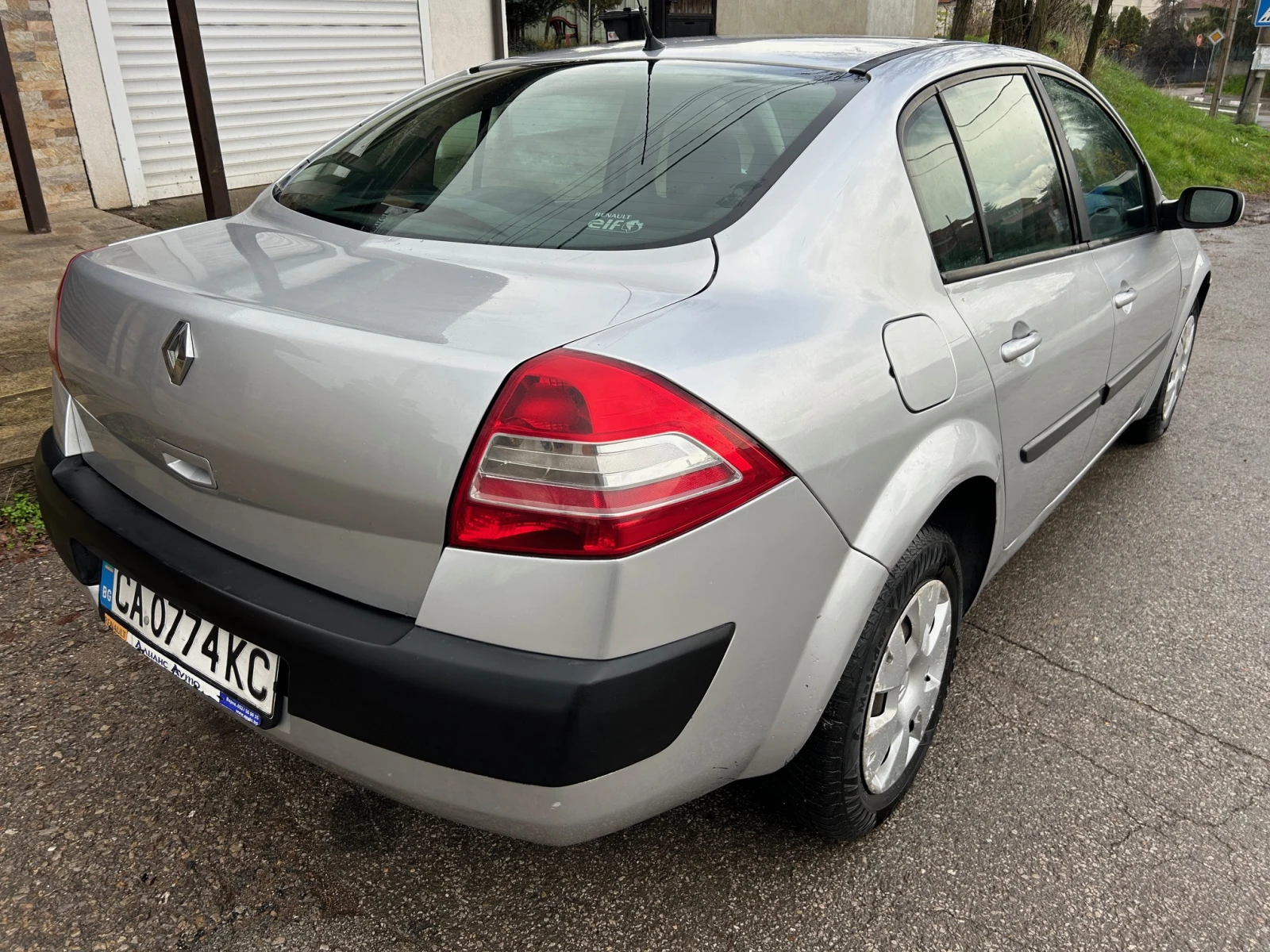 Renault Megane 1.6i-112.. | Mobile.bg   4
