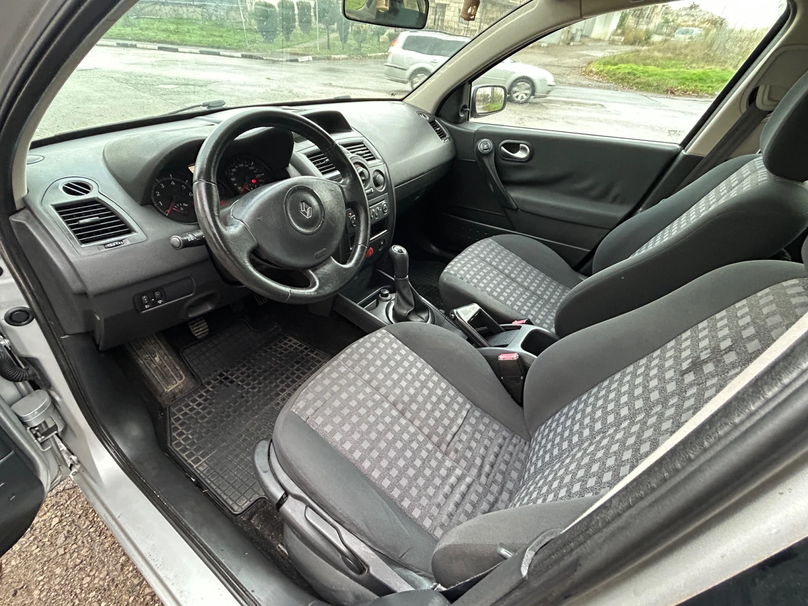 Renault Megane 1.6i-112.. | Mobile.bg   7