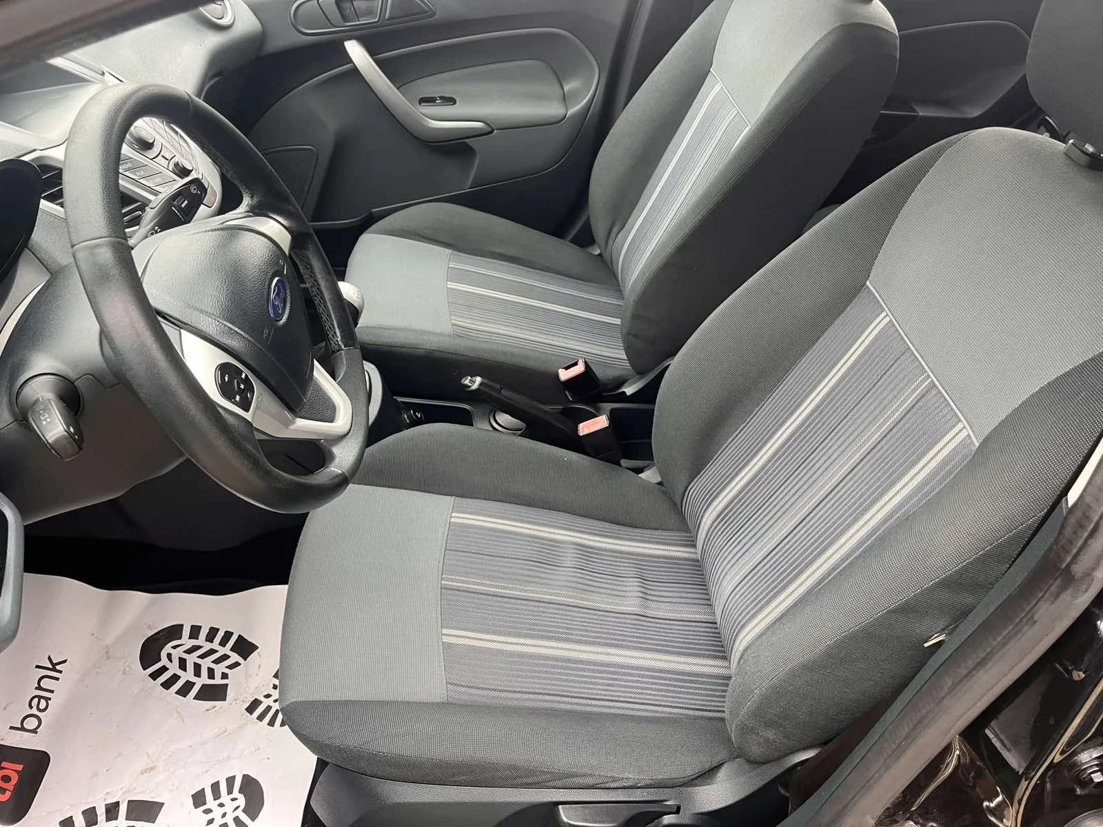 Ford Fiesta 1.4TDCI TOP - изображение 10