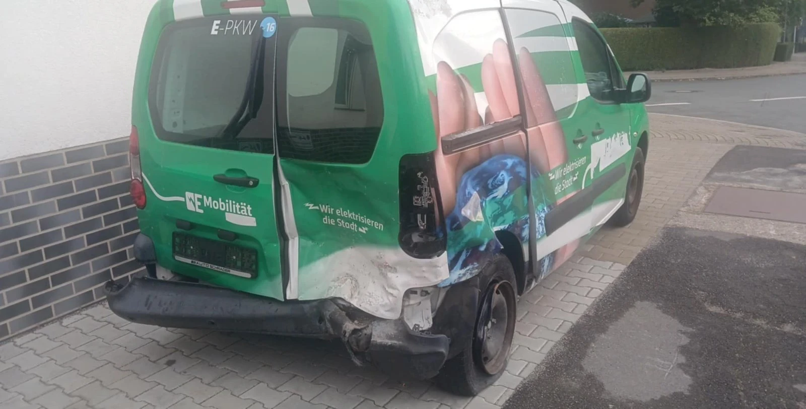 Citroen Berlingo EQ - изображение 3