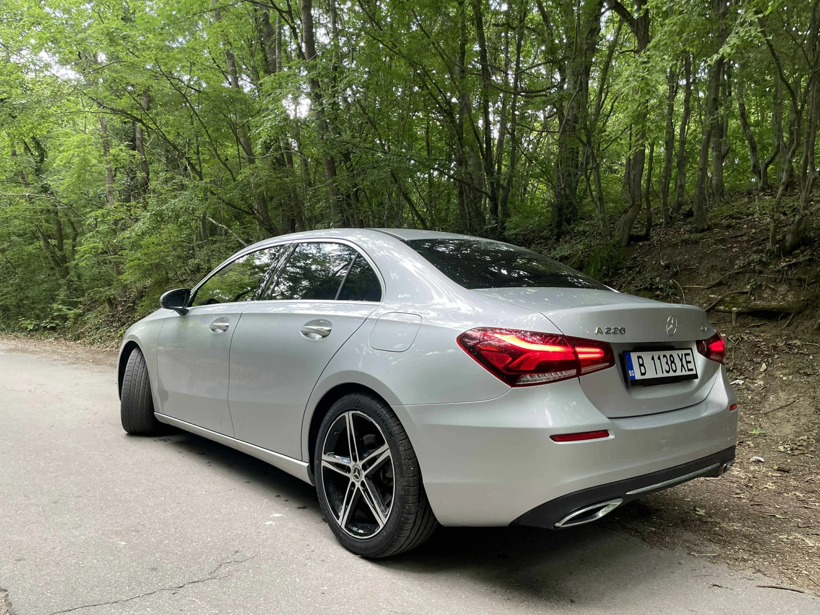 Mercedes-Benz A 220 4MATIC - изображение 4