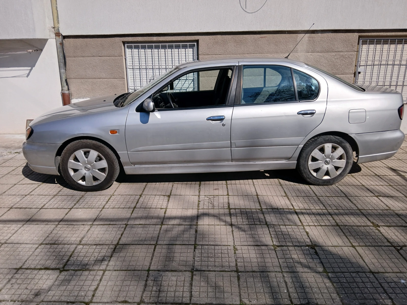 Nissan Primera, снимка 2 - Автомобили и джипове - 53734850