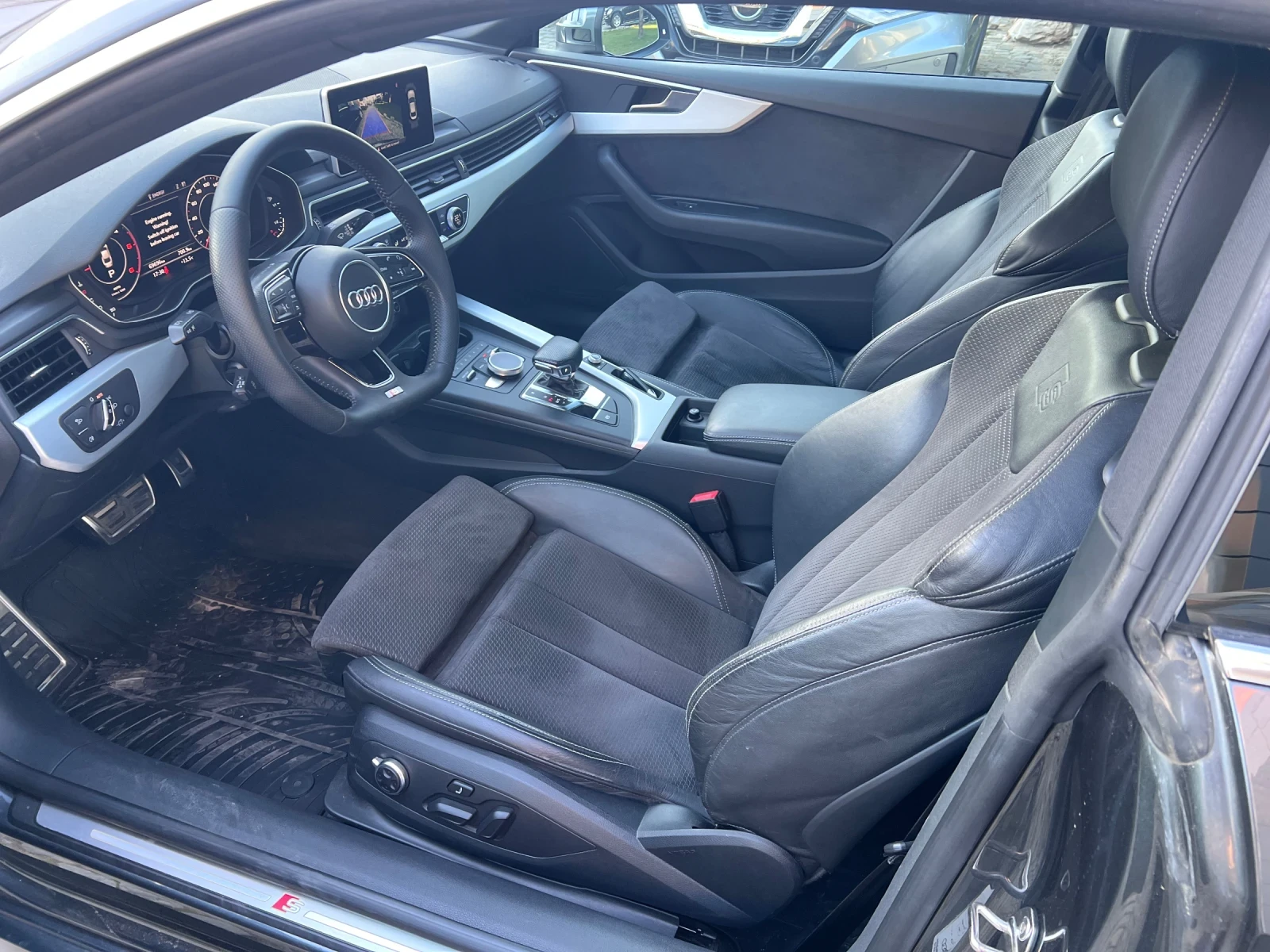 Audi A5 2.0TDI S-line 70000km, снимка 8 - Автомобили и джипове - 53866925