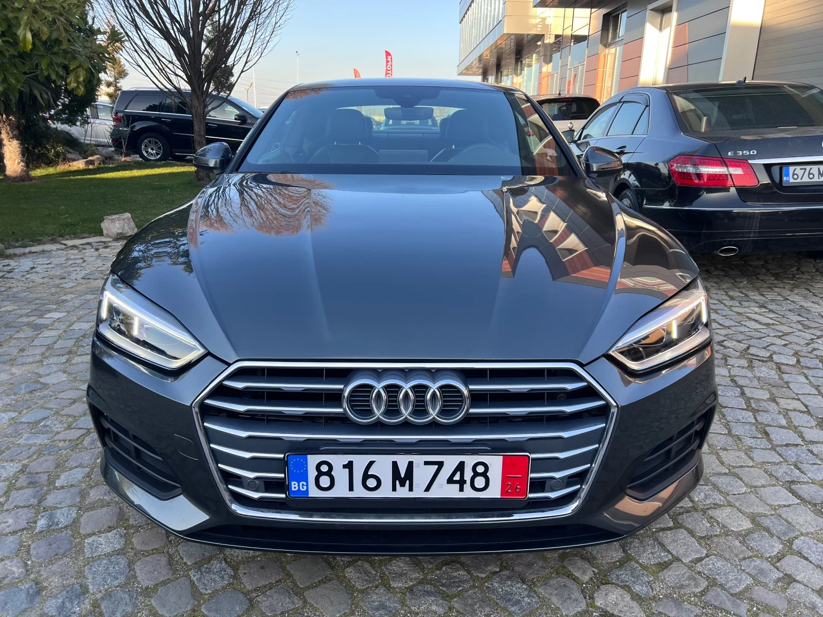 Audi A5 2.0TDI S-line 70000km, снимка 2 - Автомобили и джипове - 53866925