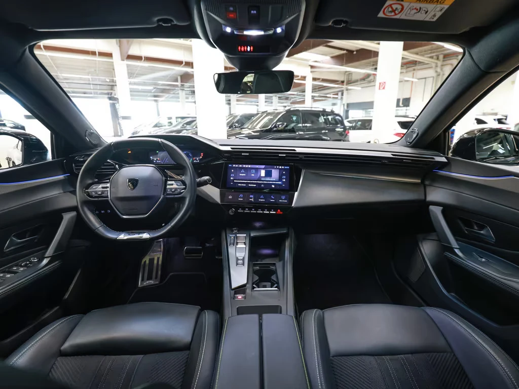 Peugeot 408 GT 1.6/224HP/ACC/PANO/MATRIX/360/169h, снимка 5 - Автомобили и джипове - 53928498