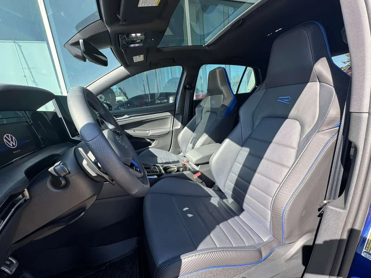 VW Golf R / Harman Kardon / DISTRONIC / ОБДУХВАНЕ , снимка 5 - Автомобили и джипове - 54257703