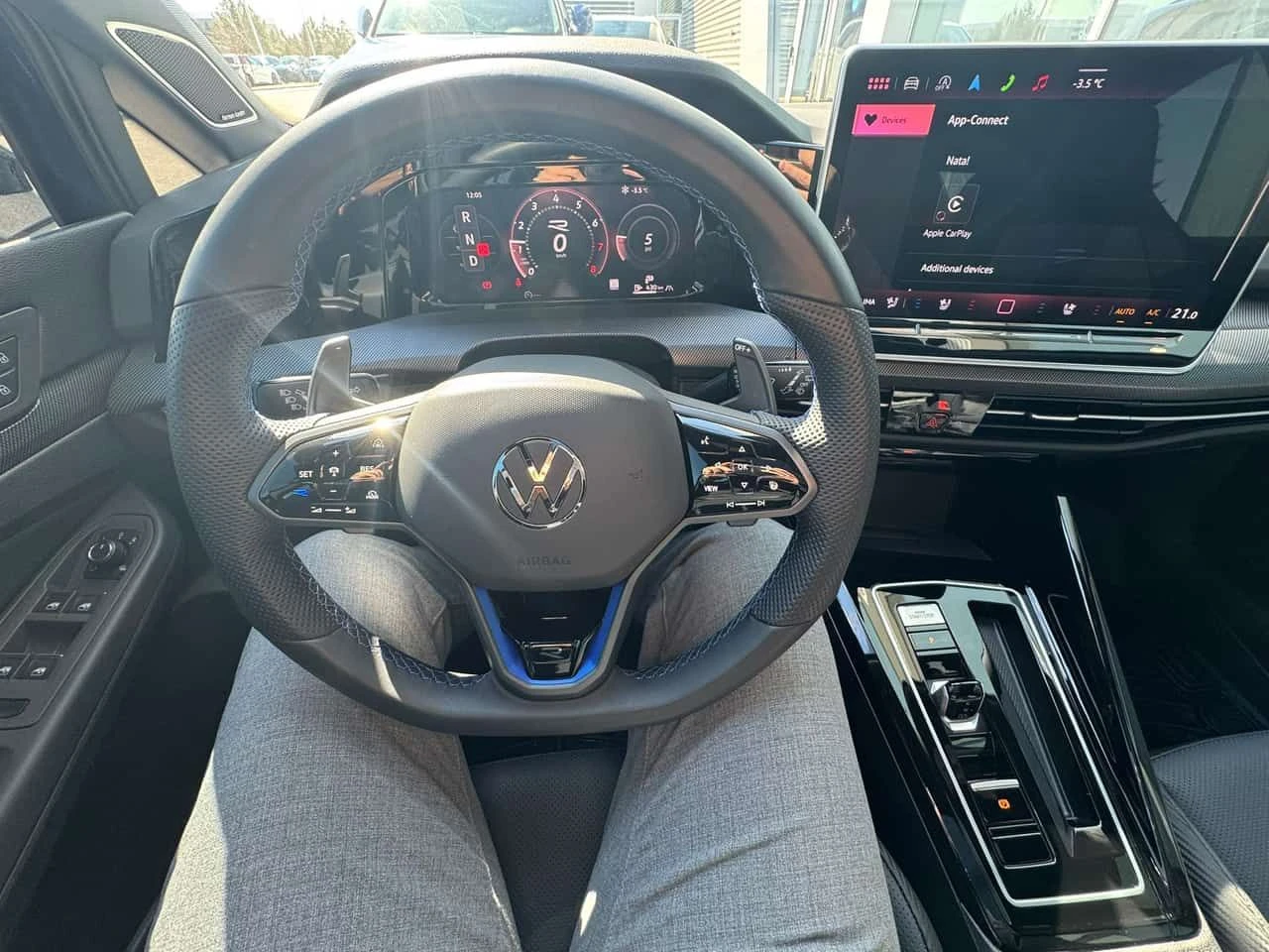 VW Golf R / Harman Kardon / DISTRONIC / ОБДУХВАНЕ , снимка 8 - Автомобили и джипове - 54257703