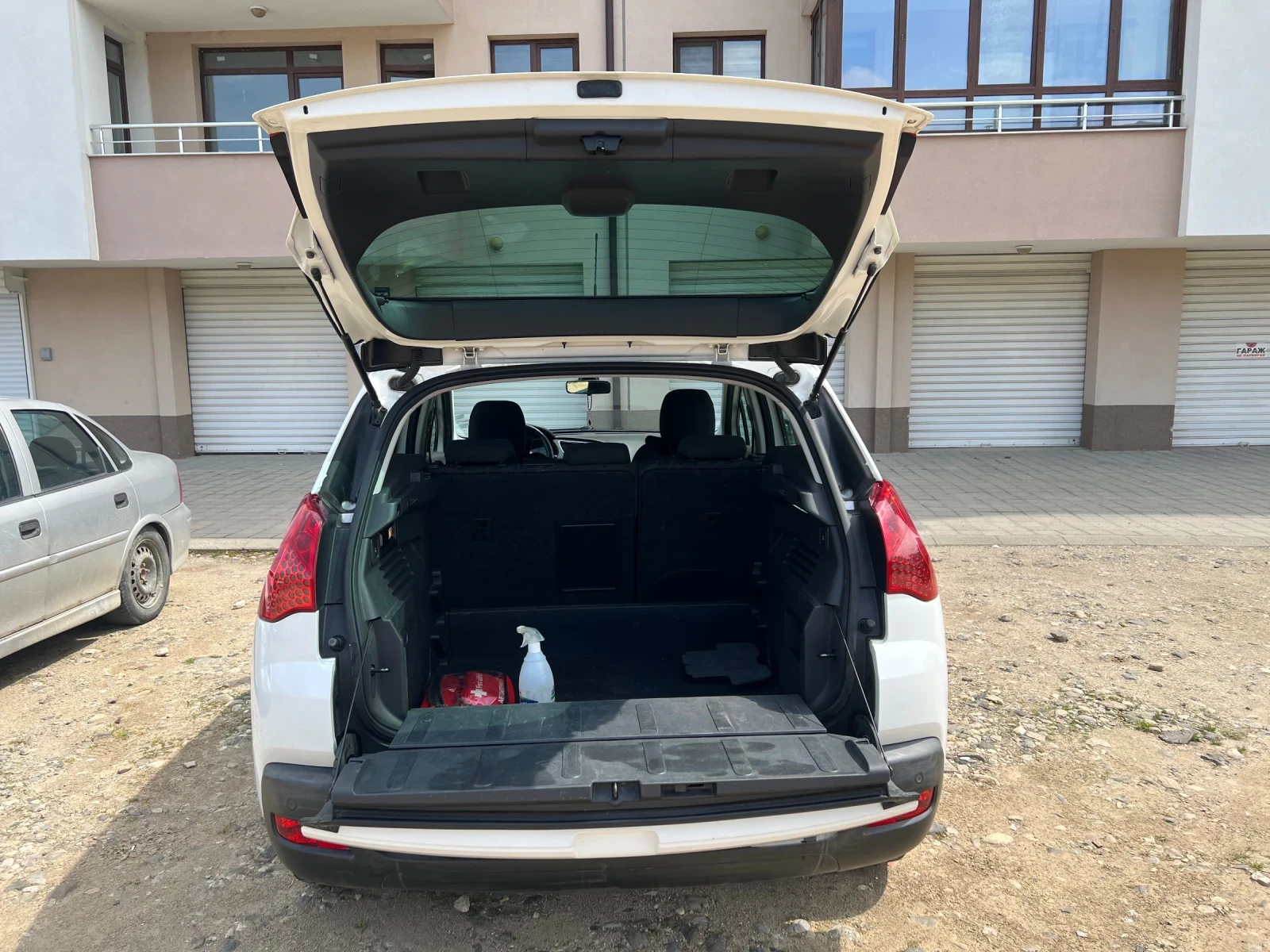 Peugeot 3008 1.6 HDi, снимка 5 - Автомобили и джипове - 54269127
