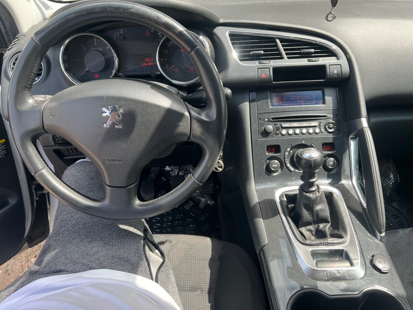 Peugeot 3008 1.6 HDi, снимка 10 - Автомобили и джипове - 54269127