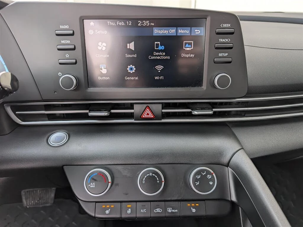 Hyundai Elantra Preferred* FWD* АвтоКредит* (ЦЕНА ДО БГ)* , снимка 16 - Автомобили и джипове - 54453785