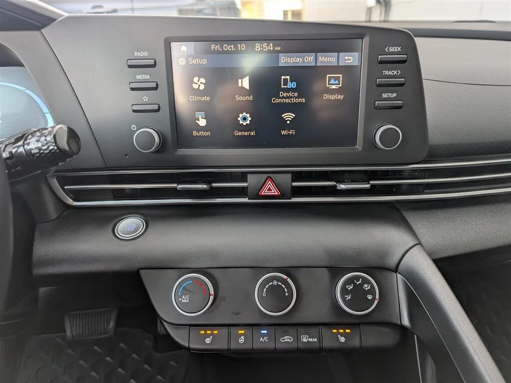 Hyundai Elantra Preferred* FWD* АвтоКредит* (ЦЕНА ДО БГ)* , снимка 13 - Автомобили и джипове - 54453785