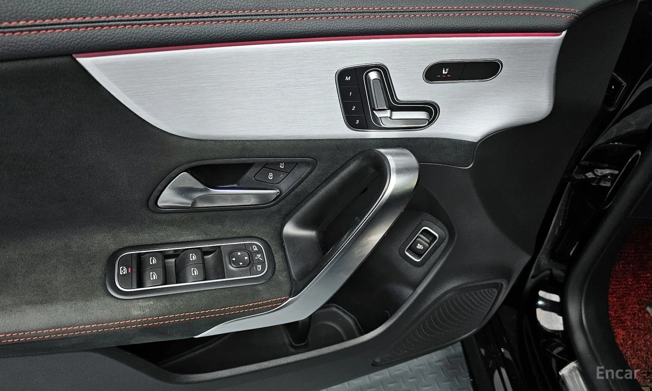 Mercedes-Benz CLA 45 AMG S 4MATIC+ * 360 KAM* АЛКАНТАРА* ПОДГРЕВ* HEADUP, снимка 7 - Автомобили и джипове - 54592656
