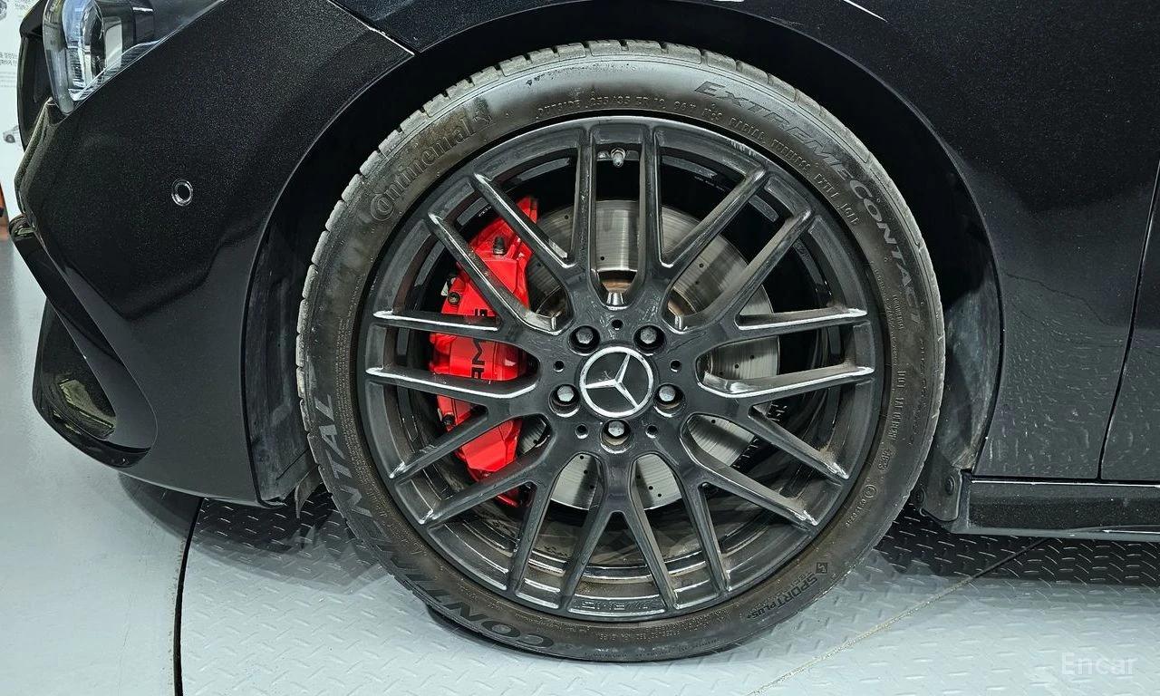 Mercedes-Benz CLA 45 AMG S 4MATIC+ * 360 KAM* АЛКАНТАРА* ПОДГРЕВ* HEADUP, снимка 5 - Автомобили и джипове - 54592656