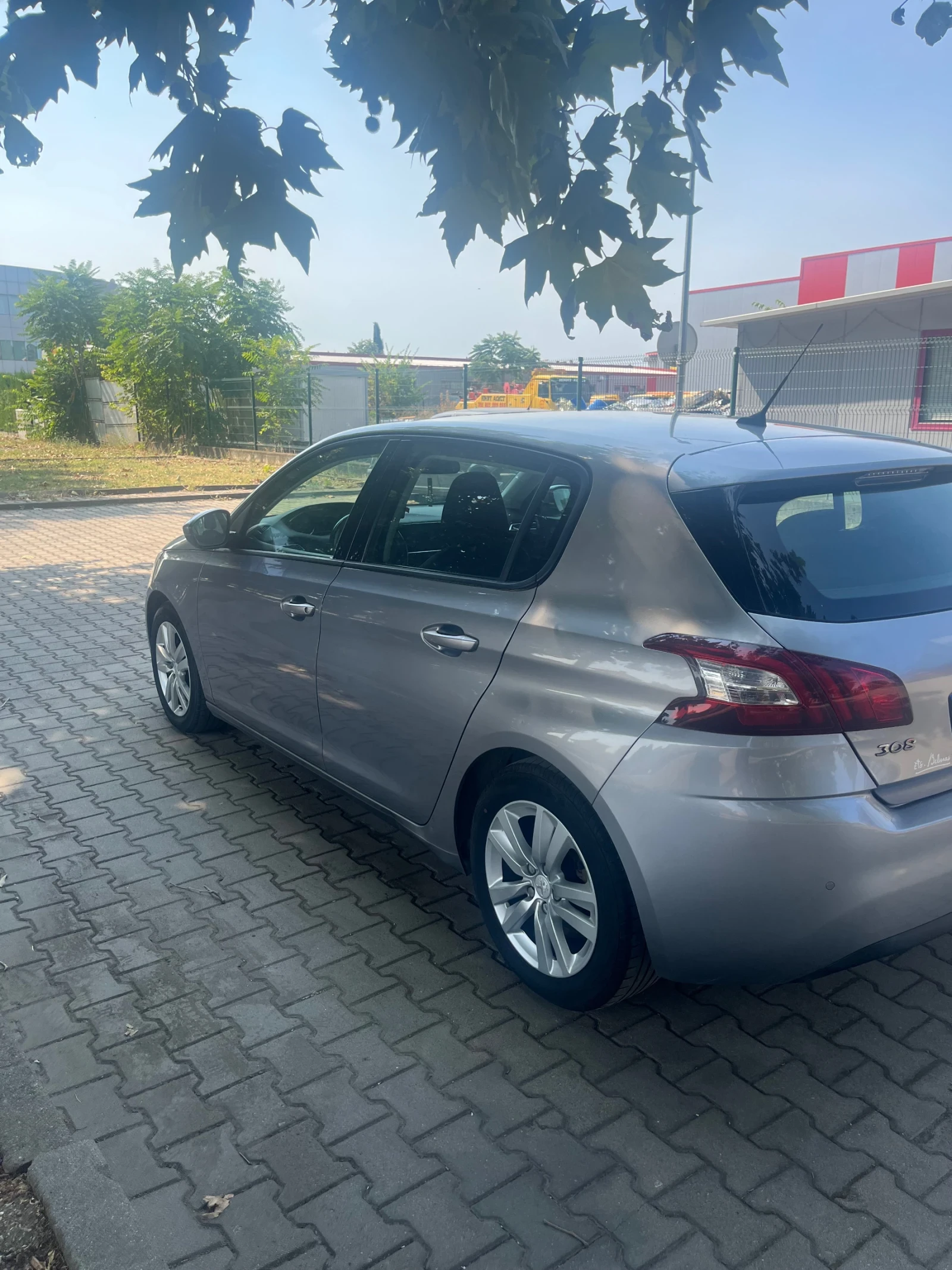 Peugeot 308 1.6HDI, снимка 5 - Автомобили и джипове - 54902132
