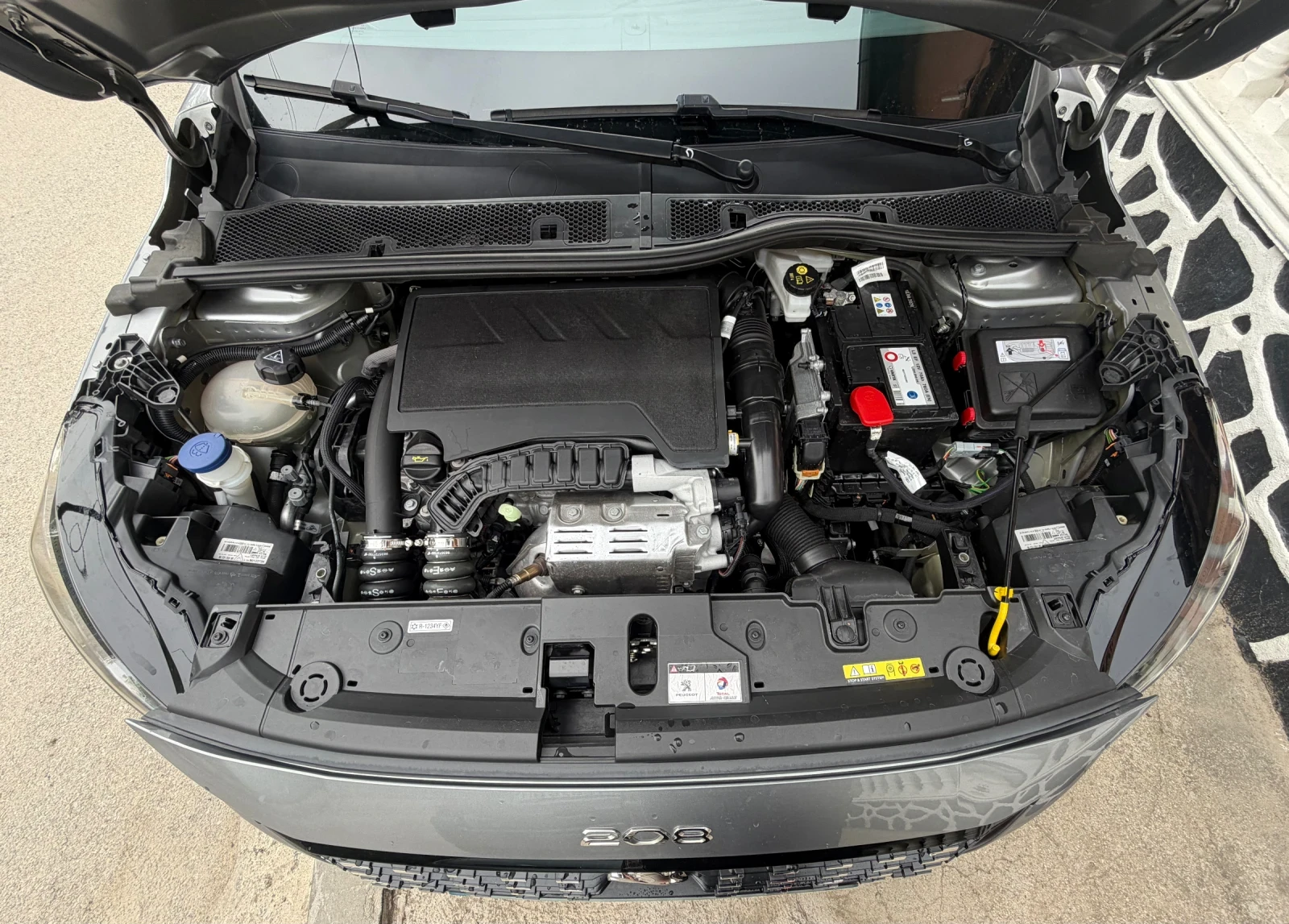 Peugeot 208 1.2T Automatic GT LINE * KTEO* , снимка 16 - Автомобили и джипове - 54944326