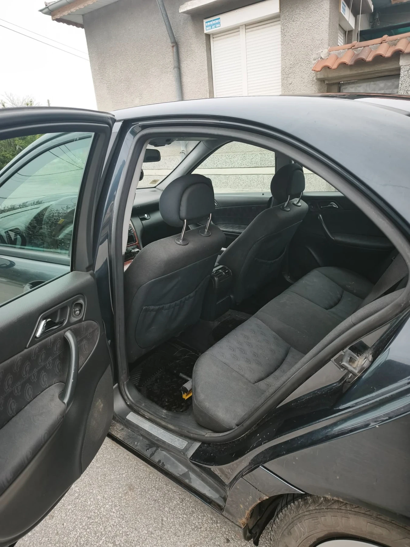 Mercedes-Benz C 220 | Mobile.bg � ����������� 4