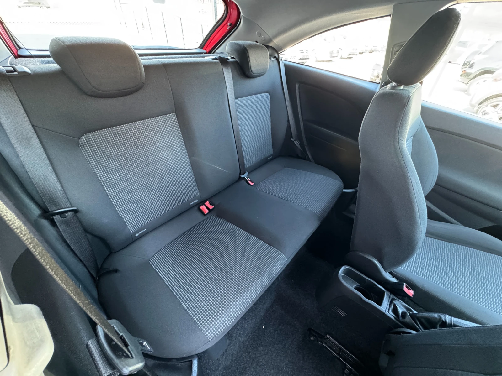 Opel Corsa 1.4I НОВ ВНОС , снимка 10 - Автомобили и джипове - 54976991