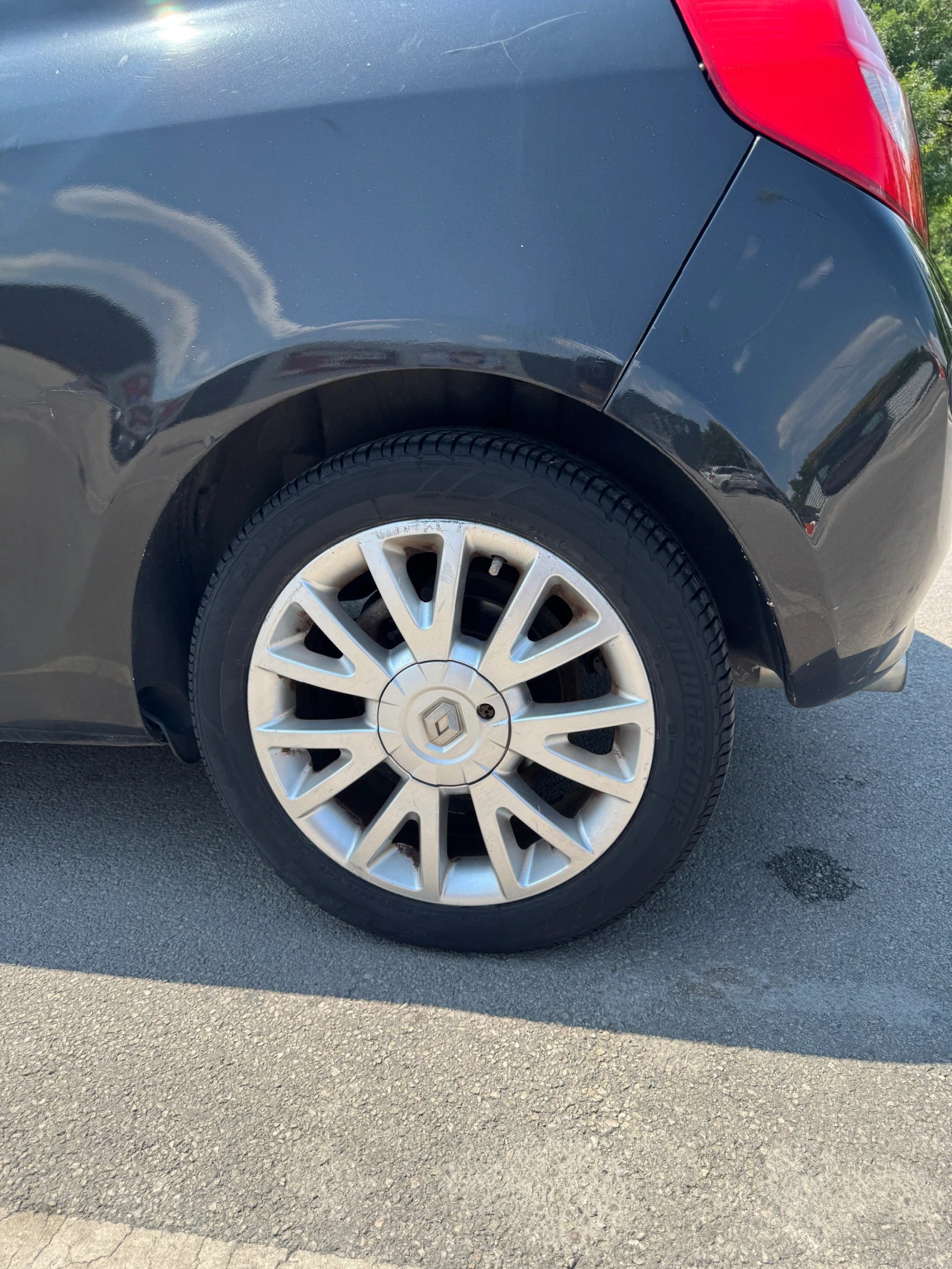 Renault Clio, снимка 9 - Автомобили и джипове - 54999826