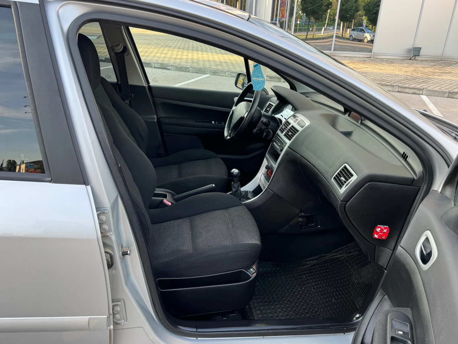 Peugeot 307, снимка 10 - Автомобили и джипове - 55125089