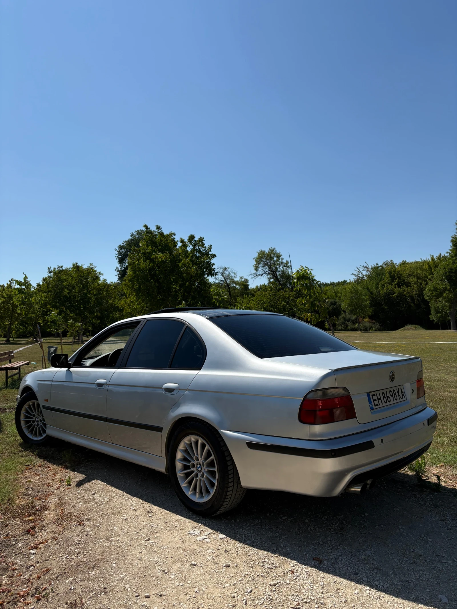 BMW 530, снимка 4 - Автомобили и джипове - 55513833