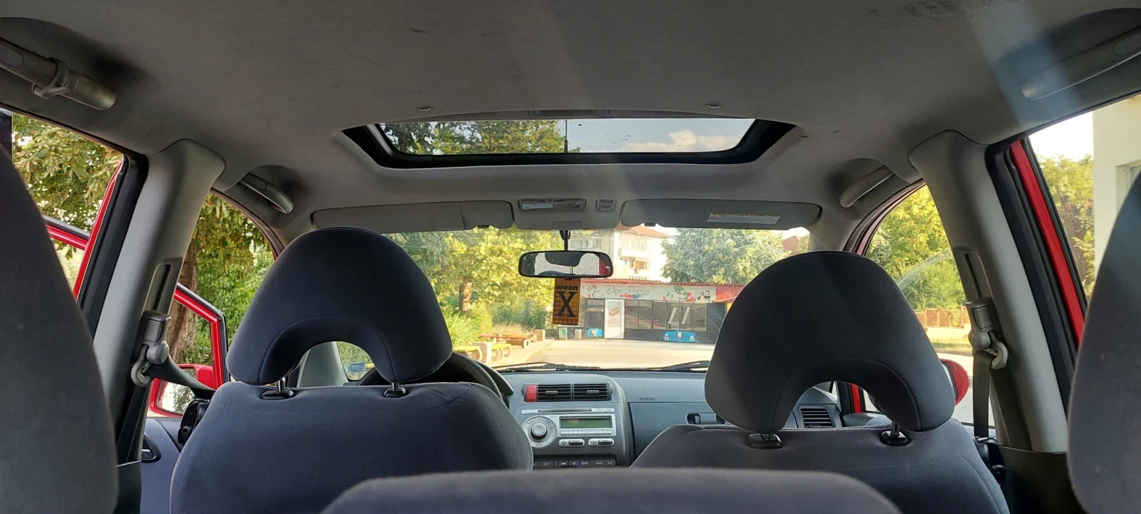 Honda Jazz, снимка 11 - Автомобили и джипове - 55621939