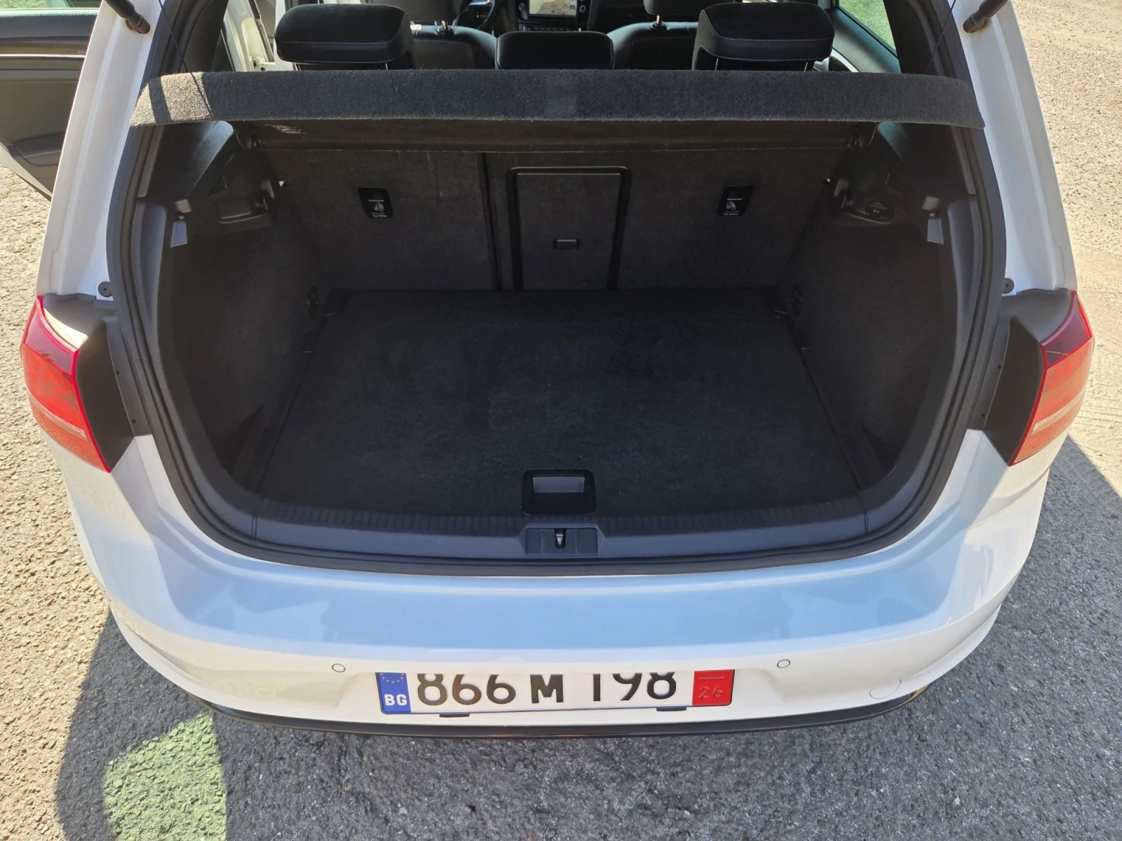 VW Golf 2.0GTD 184ps navi camera, снимка 8 - Автомобили и джипове - 55712808