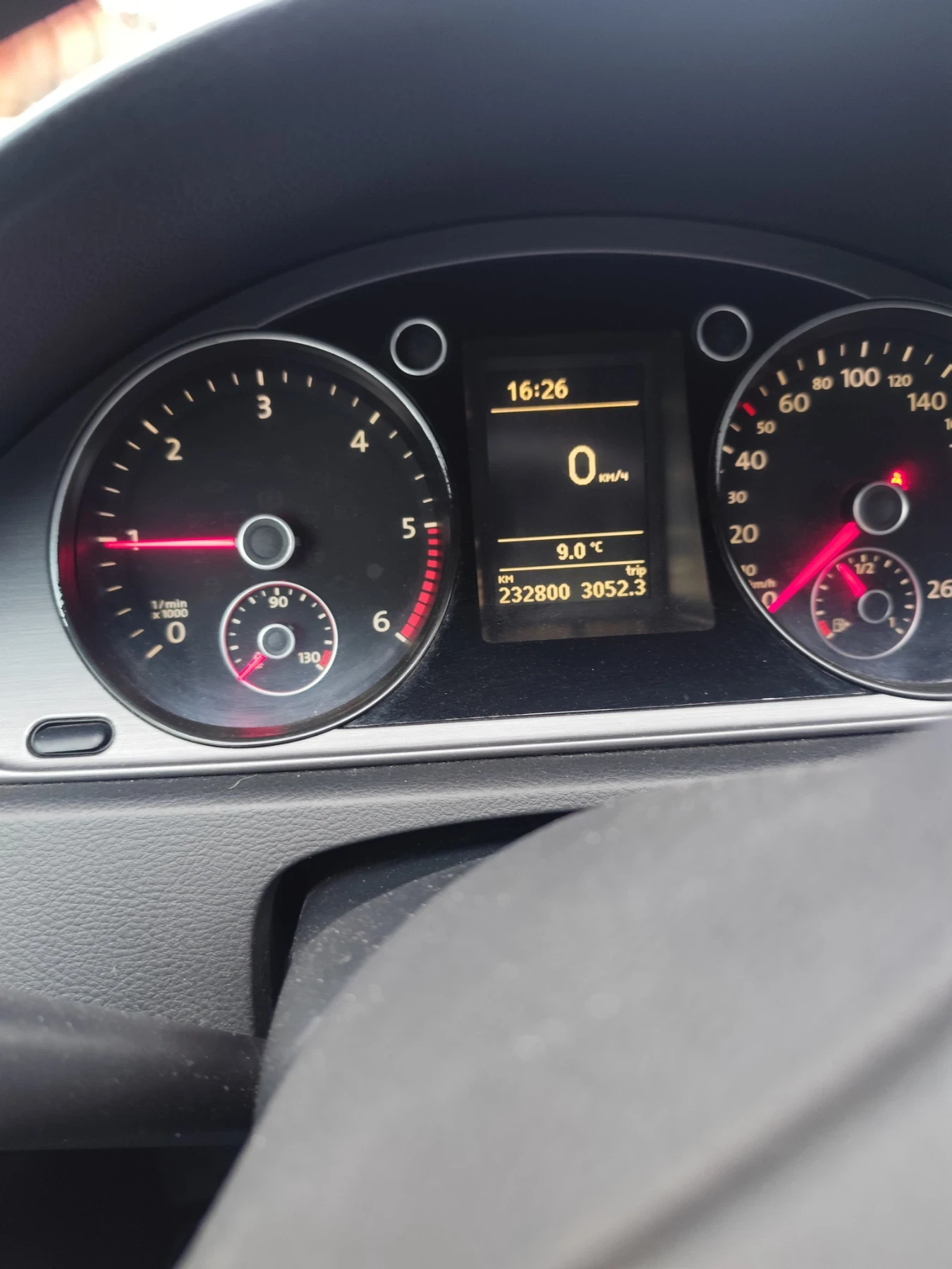 VW Passat, снимка 5 - Автомобили и джипове - 55957061