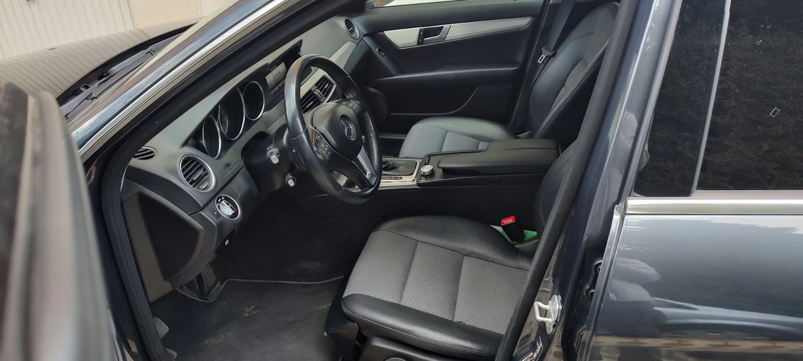Mercedes-Benz C 220 AVANTGARDE T CDI BLUEEFFICIENCY/BEAM, снимка 10 - Автомобили и джипове - 56183707