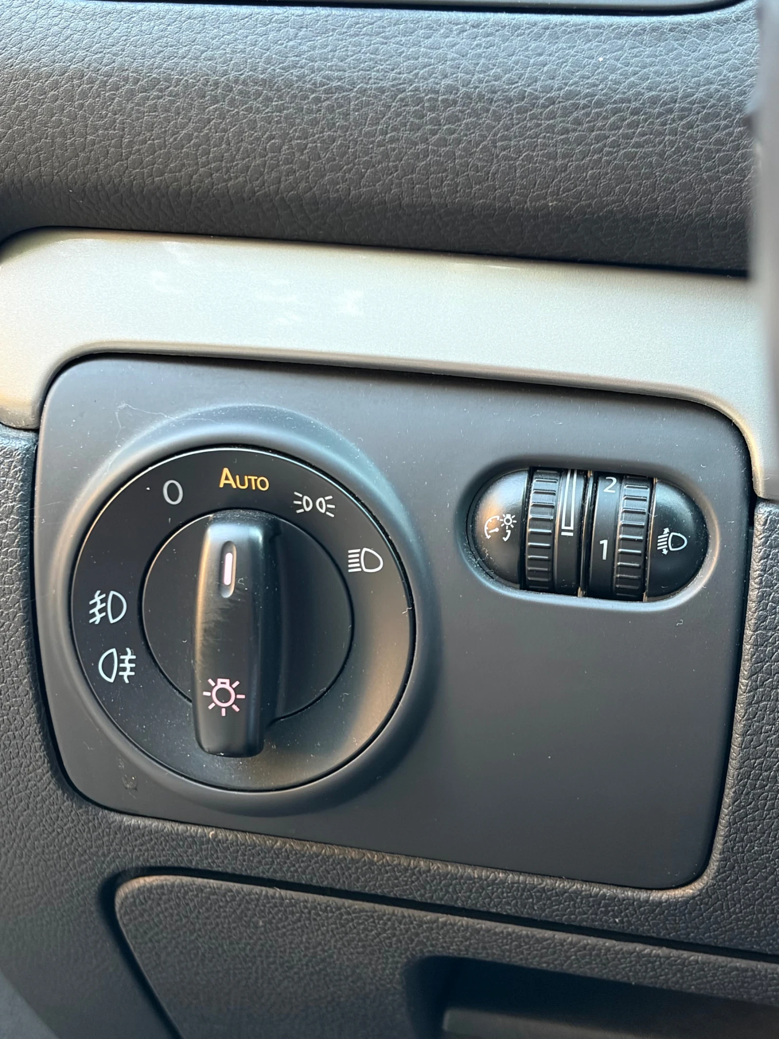VW Golf, снимка 12 - Автомобили и джипове - 56415074