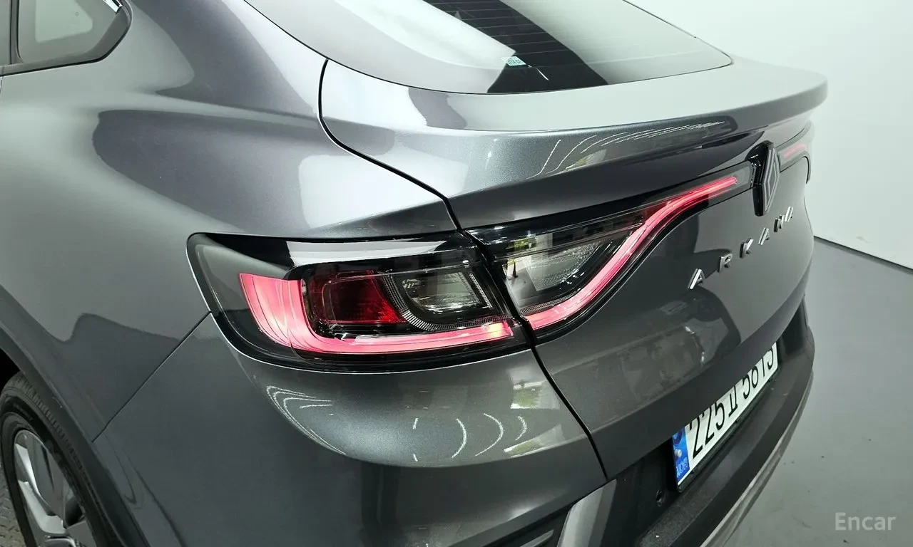 Renault Arkana 360 КАМЕРИ* ПОДГРЕВ* КРАЙНА ЦЕНА* , снимка 6 - Автомобили и джипове - 56490921
