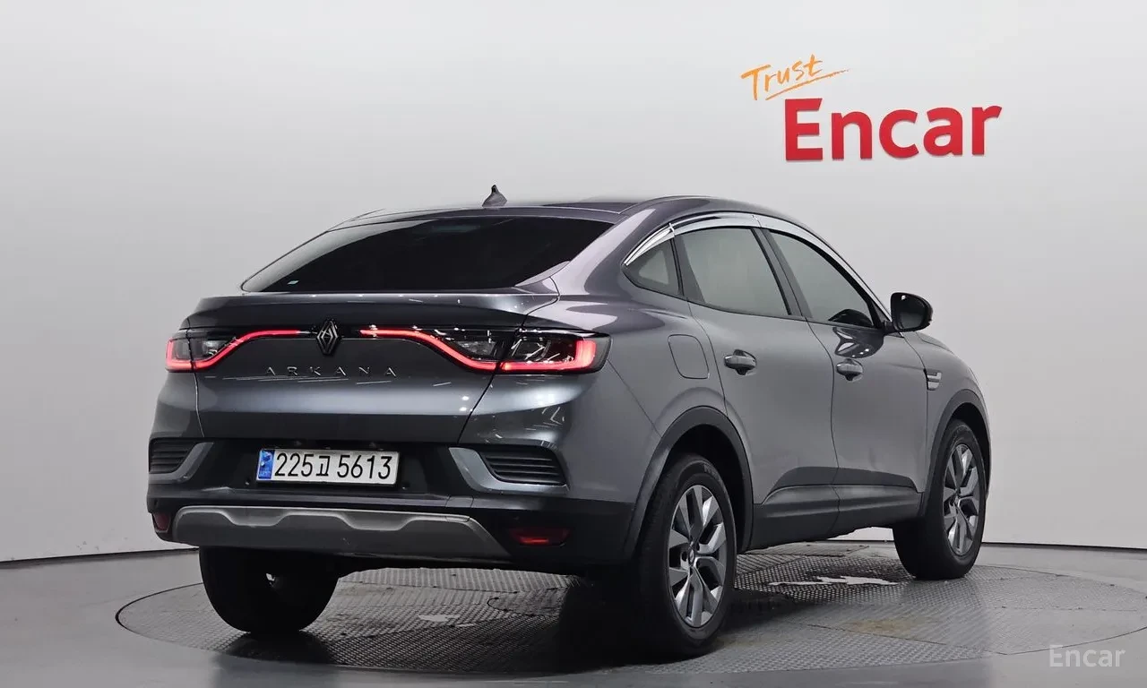 Renault Arkana 360 КАМЕРИ* ПОДГРЕВ* КРАЙНА ЦЕНА* , снимка 3 - Автомобили и джипове - 56490921