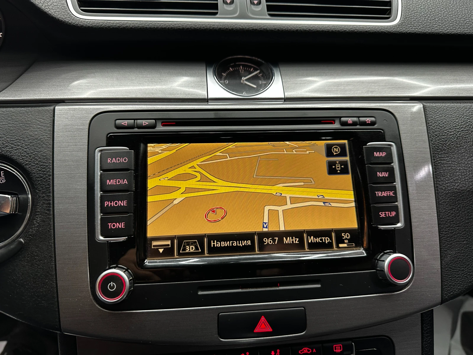 VW Passat 2.0d 140 �.�.  | Mobile.bg � ����������� 14