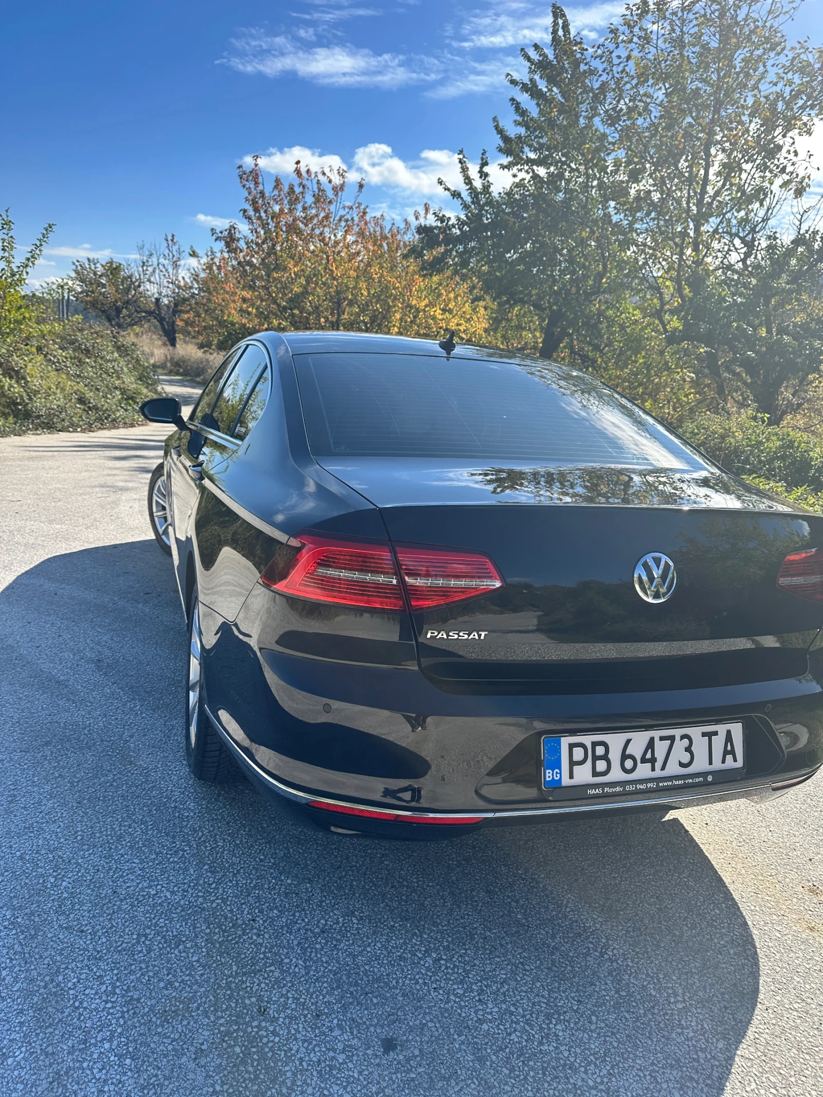 VW Passat, снимка 5 - Автомобили и джипове - 56726175