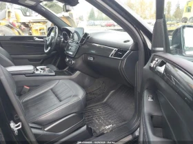 Mercedes-Benz GLE 350 4MATIC* AMG-пак.* harman/kardon* подгрев* шибидах* - 33300 лв. / 17026.02 € - 33105096 7