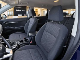 Kia Seltos  2.0 LX / Първи Собствеинк / Цена до България  | Auto.bg — изображение 11