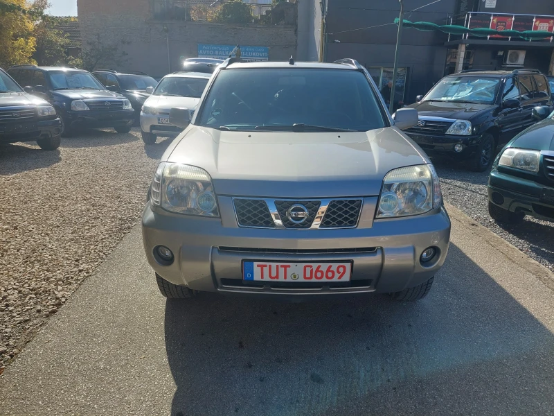 Nissan X-trail 4x4--2, 5i-165kc.-ТОП СЪСТОЯНИЕ, снимка 2 - Автомобили и джипове - 47743422