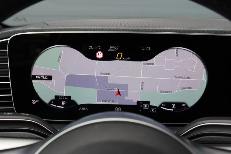 Mercedes-Benz GLE 400 COUPE/330HP/PREMIUM+ /4MATIC/PANO/BURM/CAM/281g, снимка 12 - Автомобили и джипове - 51616938