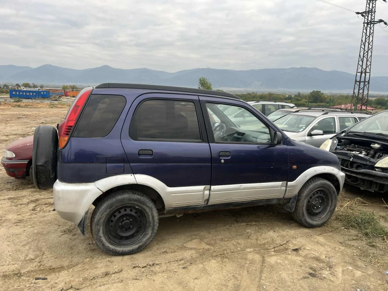 Daihatsu Terios 1.3, снимка 3 - Автомобили и джипове - 52048839
