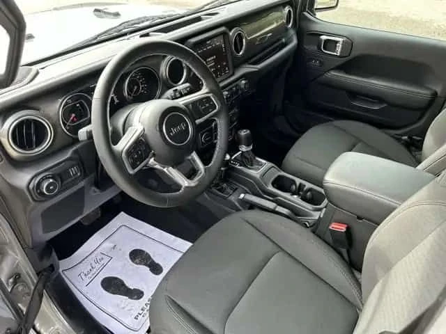 Jeep Wrangler * Sahara 4x4 * 1 СОБСТВЕНИК * ЦЕНА ДО БГ, снимка 14 - Автомобили и джипове - 54419065