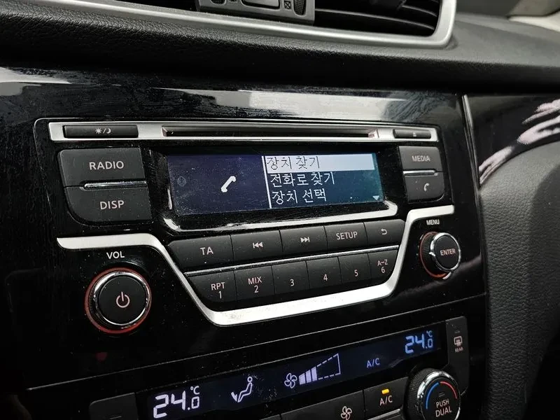 Nissan Qashqai 2Nd Generation 1.6 Sl, снимка 14 - Автомобили и джипове - 55011416