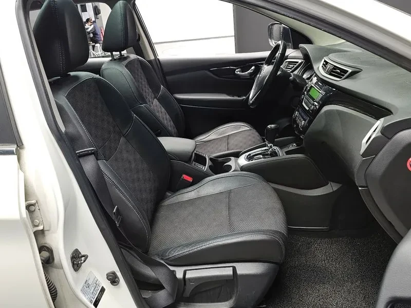 Nissan Qashqai 2Nd Generation 1.6 Sl, снимка 10 - Автомобили и джипове - 55011416