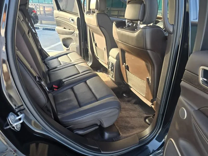 Jeep Grand cherokee 3.0 DIESEL OVERLAND SUMMIT WK2, снимка 8 - Автомобили и джипове - 55299128