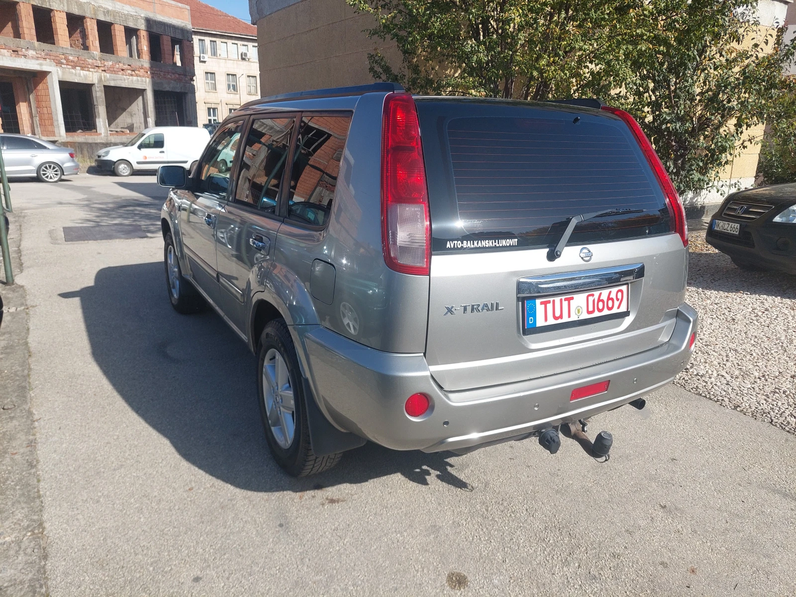 Nissan X-trail 4x4--2, 5i-165kc.-ТОП СЪСТОЯНИЕ - изображение 4