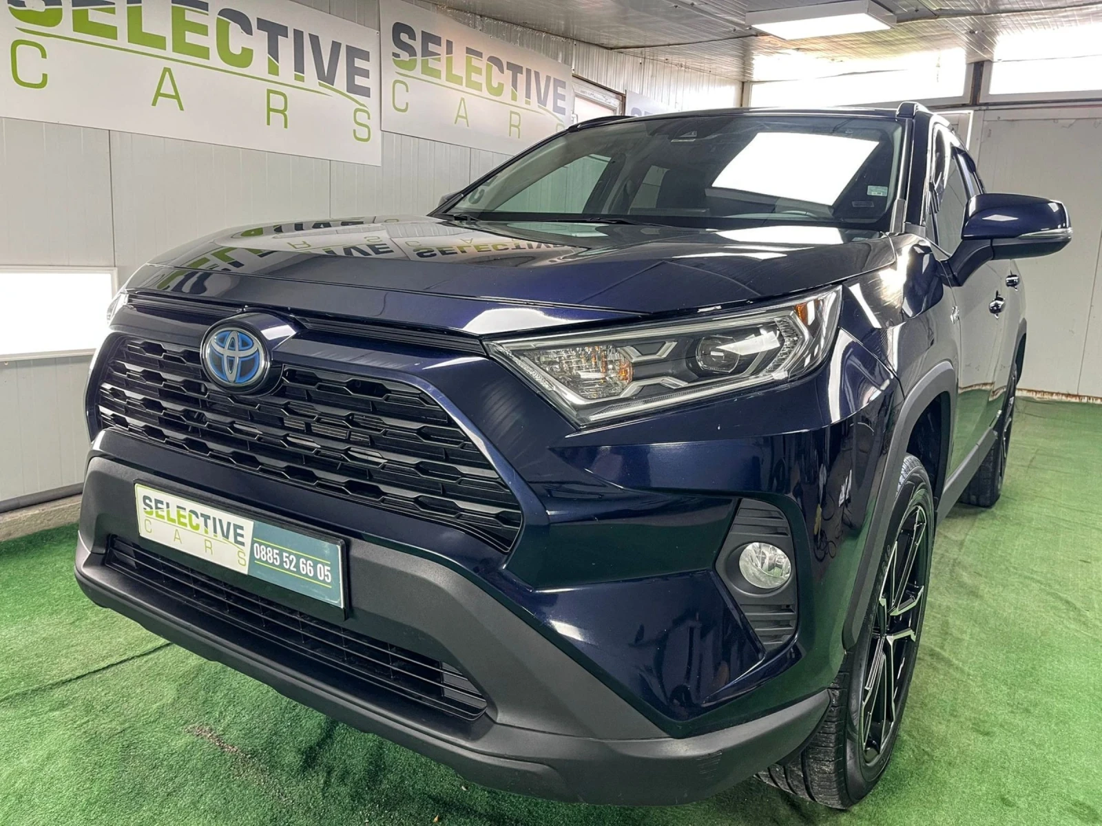 Toyota Rav4 HLE - HYBRID - AWD - 61000 км - изображение 2