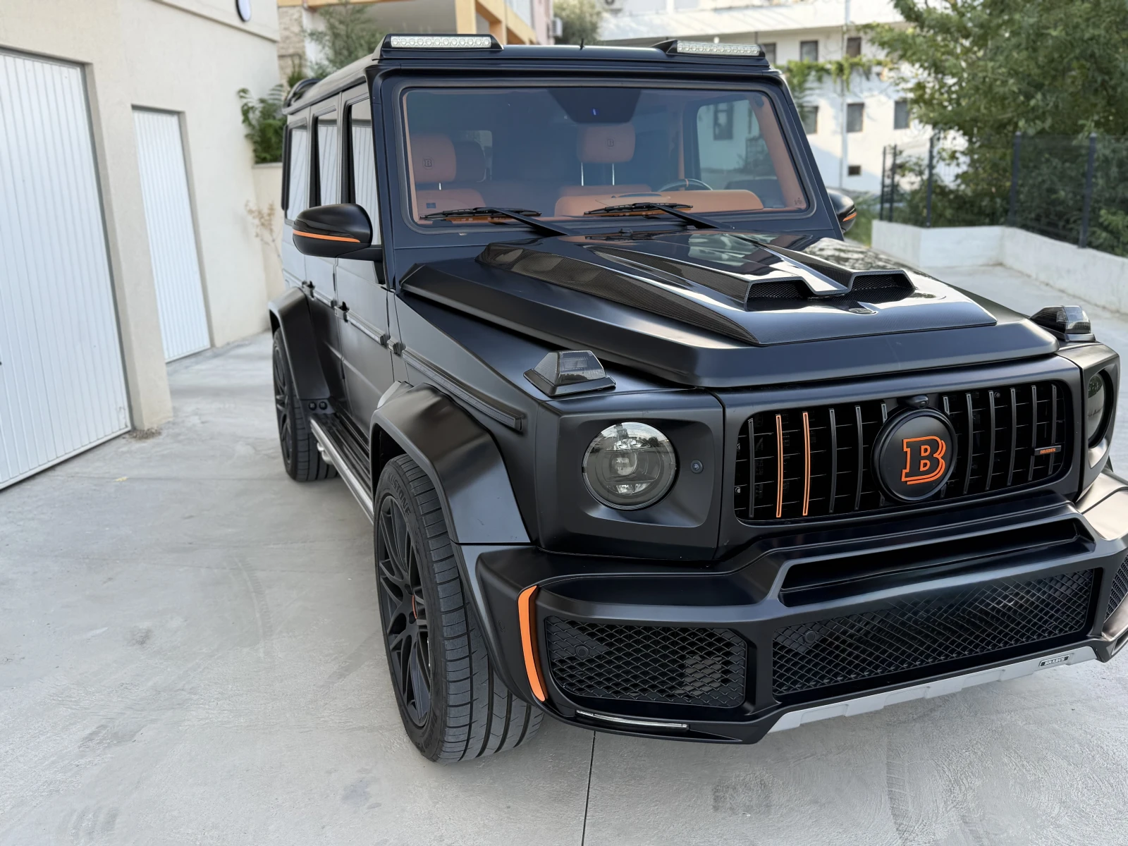 Mercedes-Benz G 63 AMG Brabus - изображение 2