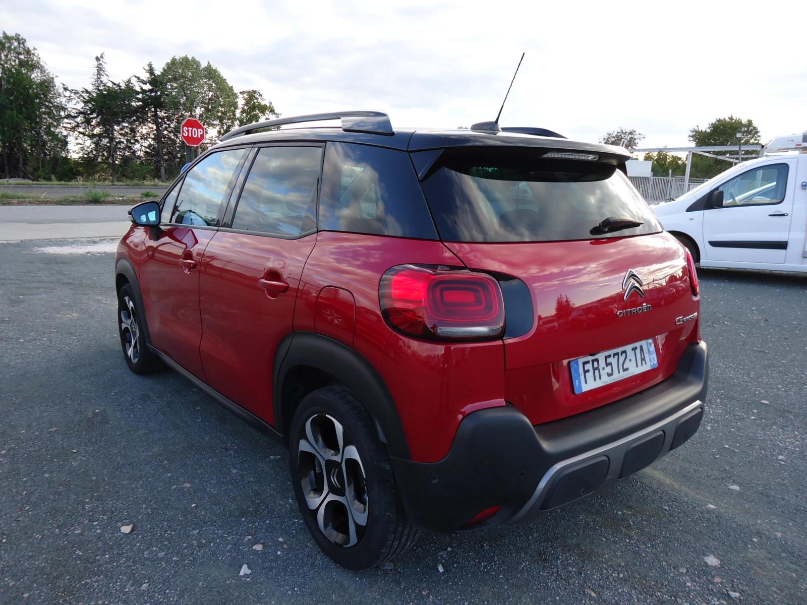 Citroen C3 Aircross 1.2 PureTech АВТОМАТИК 41870 КМ. - изображение 4