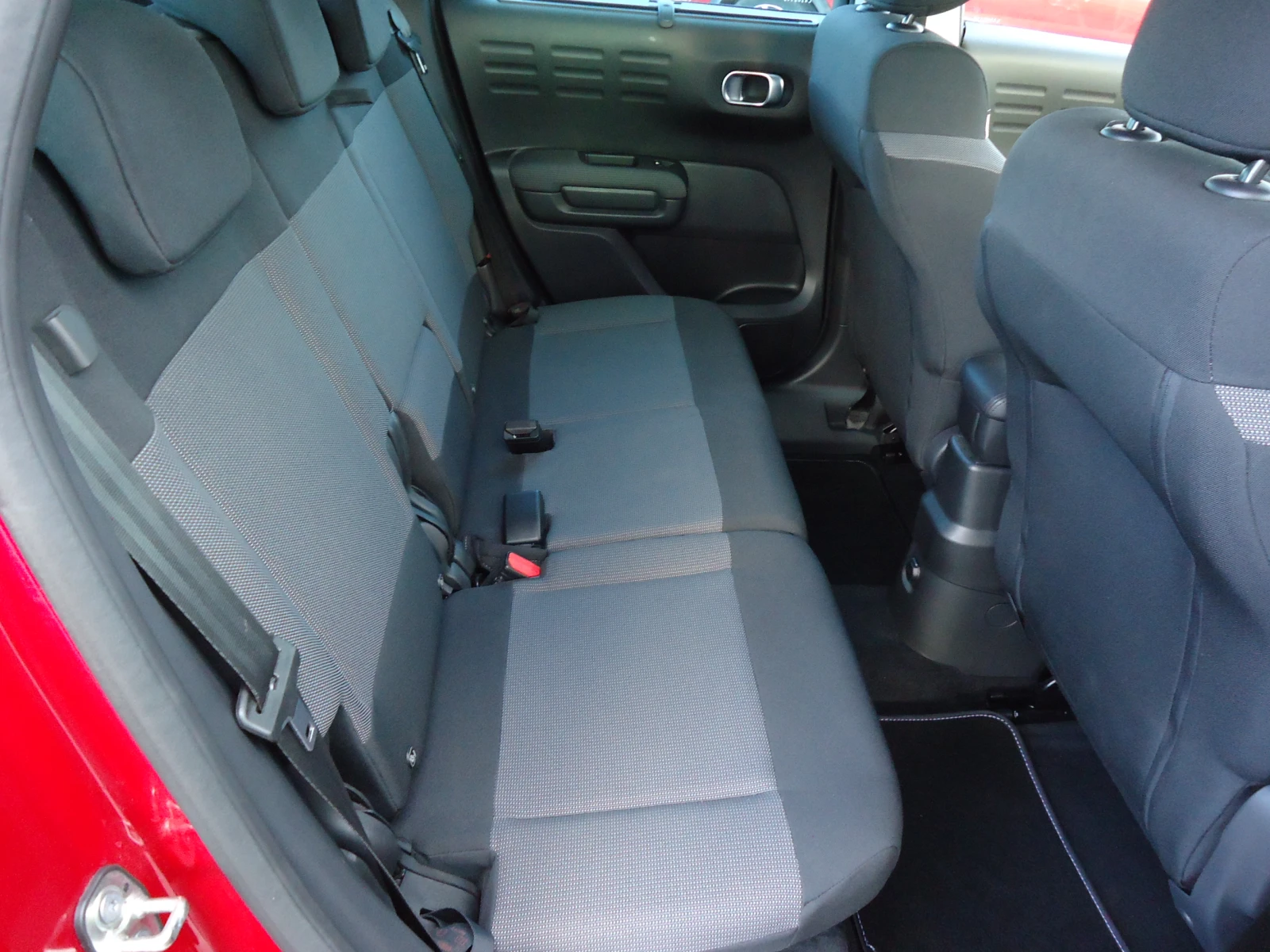Citroen C3 Aircross 1.2 PureTech АВТОМАТИК 41870 КМ. - изображение 10
